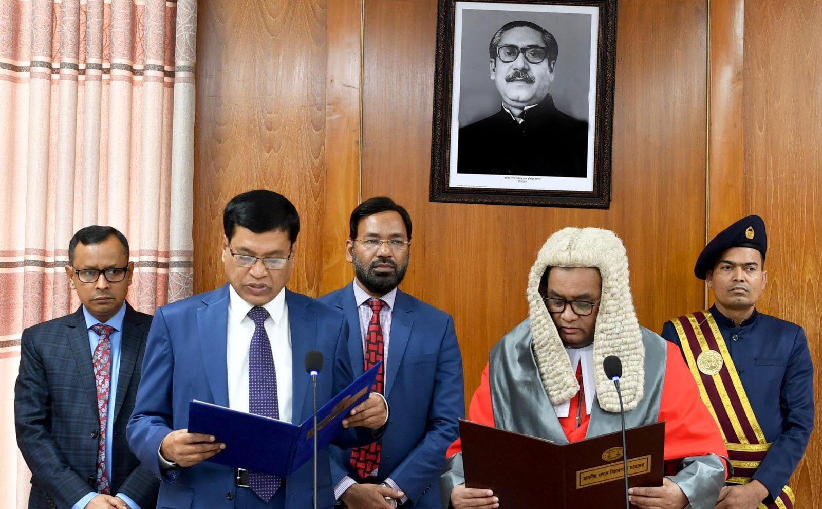 Mr. MD. Nurul Islam sworn in as the 13th CAG of Bangladesh